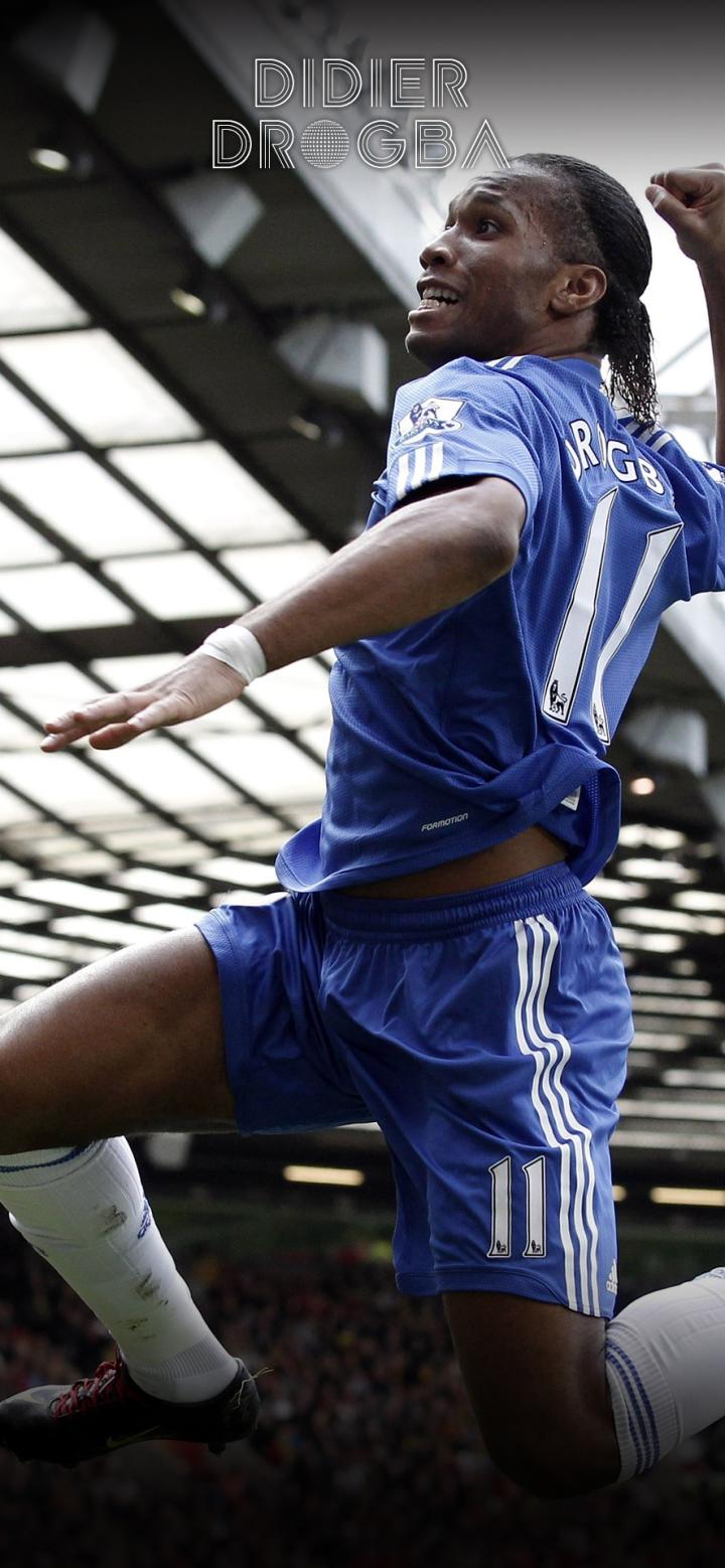 j9九游会德罗巴在老鹰比赛中领先优势明显，出色发挥引发热议！(德罗巴对镜头说啥)