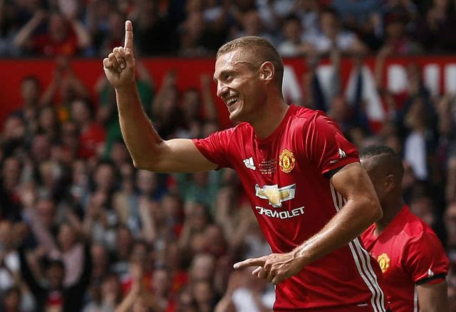 冲刺阶段托特纳姆远射贴柱：葡超节点到来，气氛紧张，身体对抗强度拉满的简单介绍